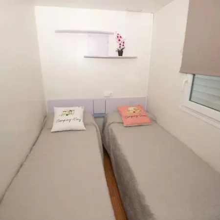 Κάμπινγκ 3 Etoiles - Ccaaebb