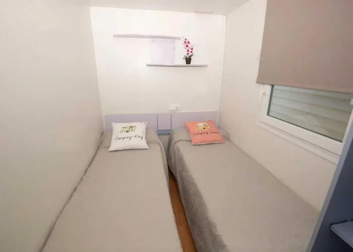 Camping Zecamping 3 Anime - Proximite Directe Plages De La Costa Brava