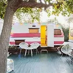 Zecamping 3 Etoiles Anime - Proximite Directe Plages De La Costa Brava